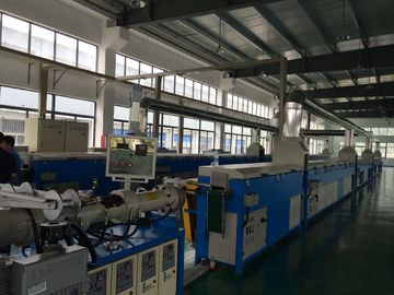 China Linha de borracha da extrusão da tira de EPDM, máquina da extrusão da borracha de silicone do CE ISO9001  fábrica
