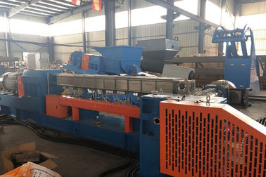 China Garrafa plástica da máquina plástica da peletização do Pvc do granulador que recicla a máquina fábrica